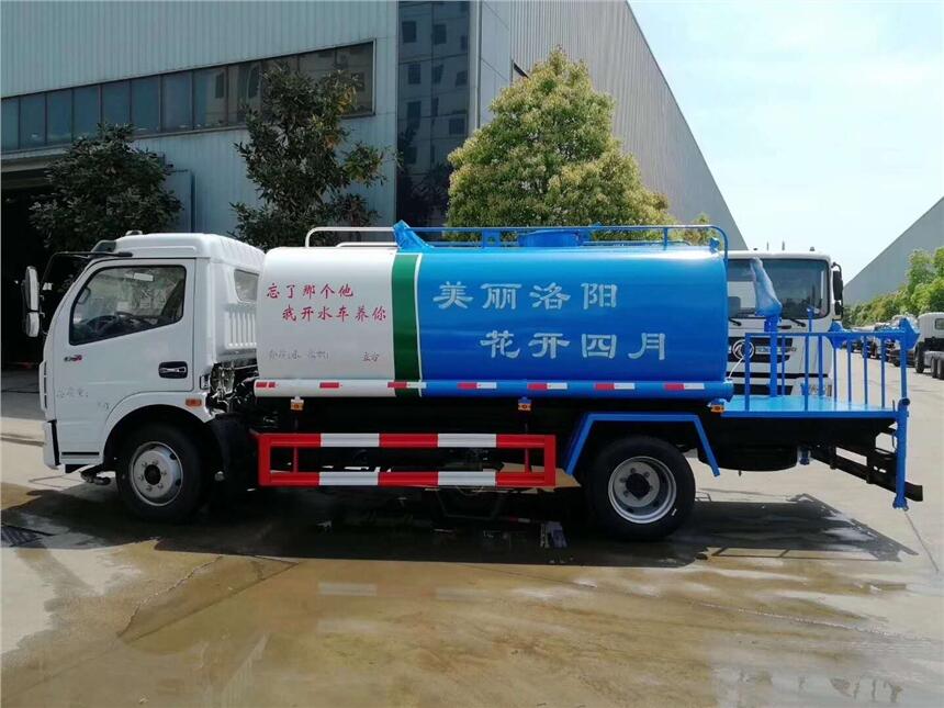 网红洒水车 忘了那个他我开洒水车养你