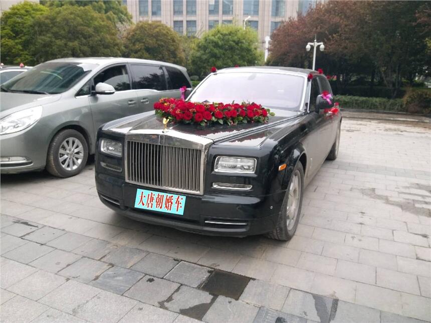 武漢婚車租賃公司 豪華高端婚車出租 加長(zhǎng)婚車出租 勞斯萊斯特價(jià)