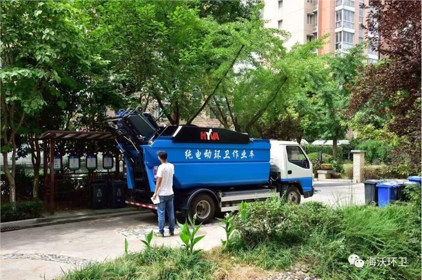 松原市垃圾車配件_擺臂垃圾車廠家直銷垃圾車