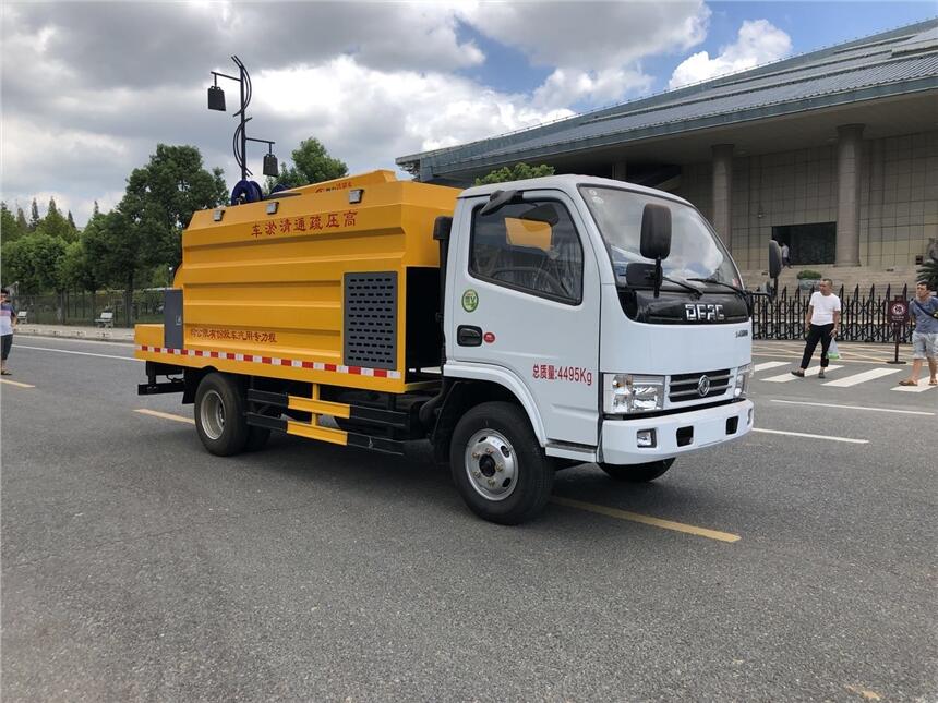 拉薩市3方清淤車(chē)廠家高壓清洗車(chē)