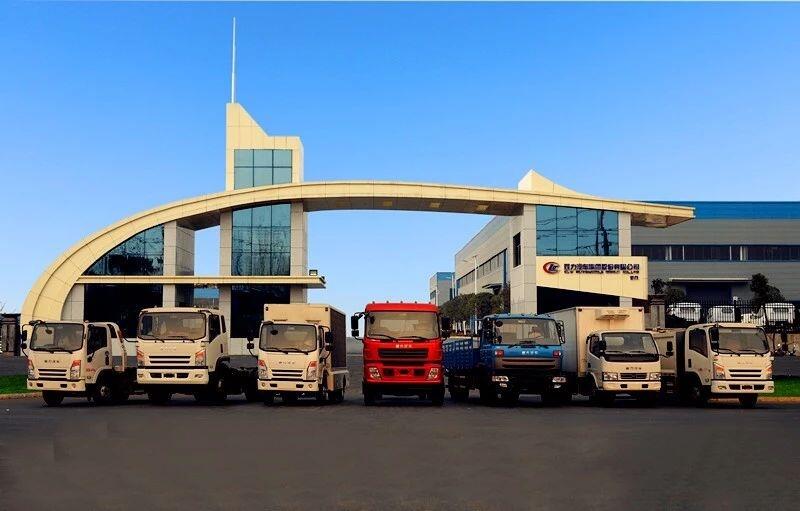 秦皇島市下水道東風(fēng)清淤車高壓清洗車