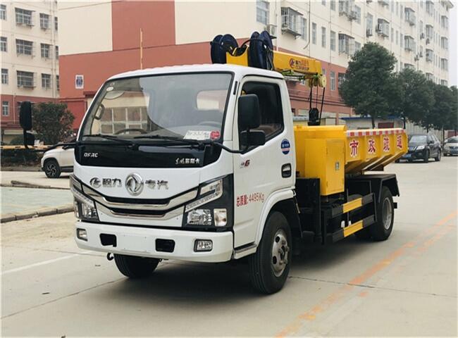 杭州市疏通抓斗車_高壓東風(fēng)吸污兩用車高壓清洗車