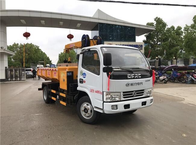 呼倫貝爾市抓泥車(chē)圖片高壓清洗車(chē)