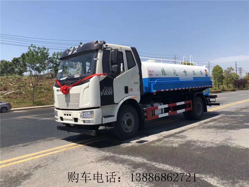 東風(fēng)D9型噴霧灑水車(chē)大公司大品牌