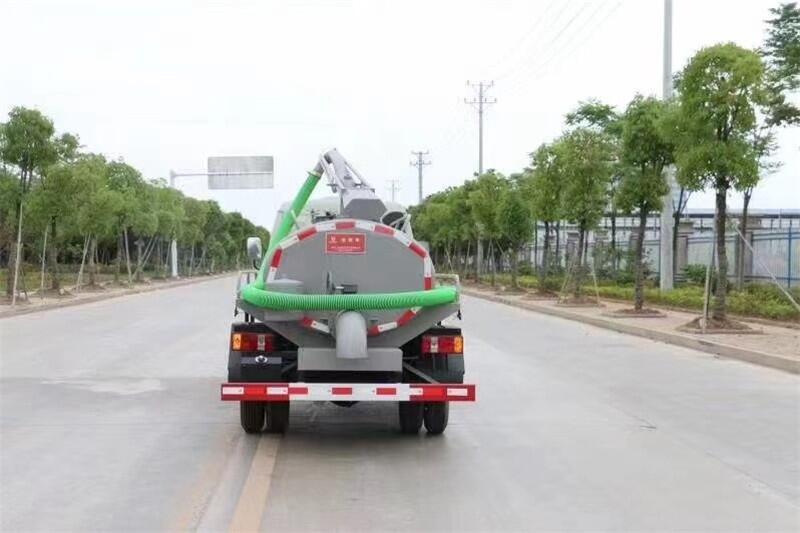 齊齊哈爾多功能清洗吸污車裸車價格