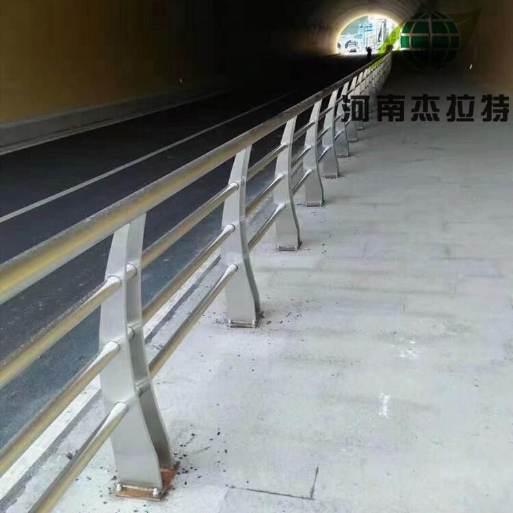 盐城不锈钢桥梁河道护栏厂家