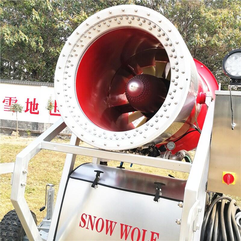 滑雪場造雪機采用自動化設計 一鍵式啟操作 諾泰克造雪機