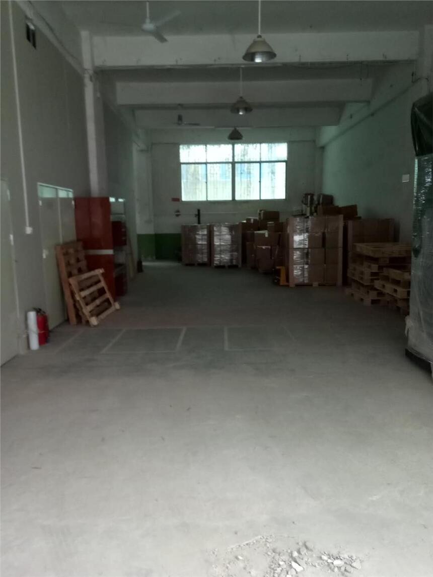 深圳大型展会物品寄存，大型道具存放仓库