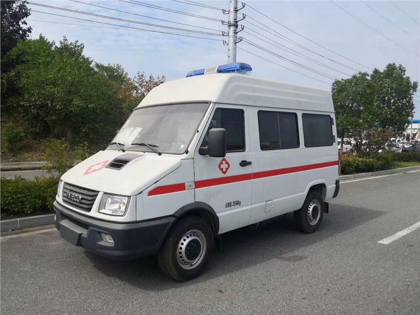 新余市福田V362救護(hù)車(chē)供應(yīng)商