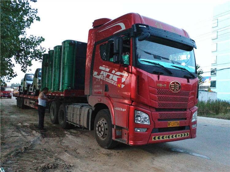 福田小鉤臂垃圾車價(jià)格_密封自卸垃圾車