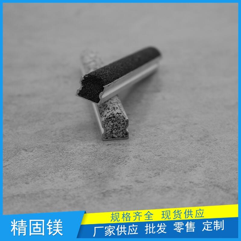 青岛金刚砂防滑条耐磨装置