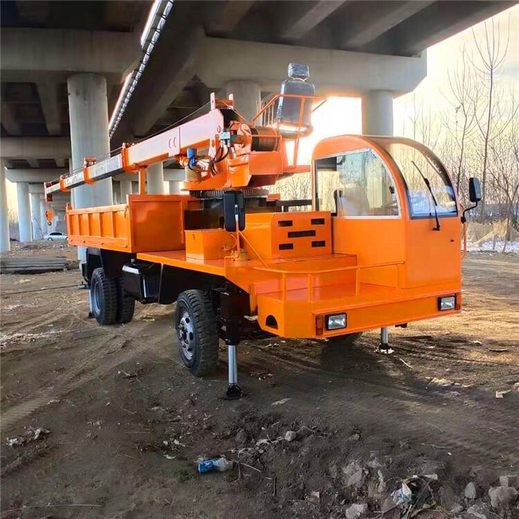 四不像自制隨車吊運(yùn)輸車 小型平板自制單梁隨車吊 自動(dòng)全液壓支腿