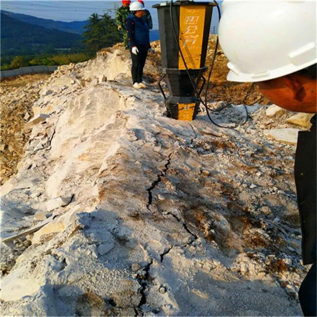 陕西安康房地产挖地基静态破石头机器一一生产厂家