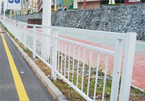 江門道路市政護(hù)欄 波形護(hù)欄廠家批發(fā)