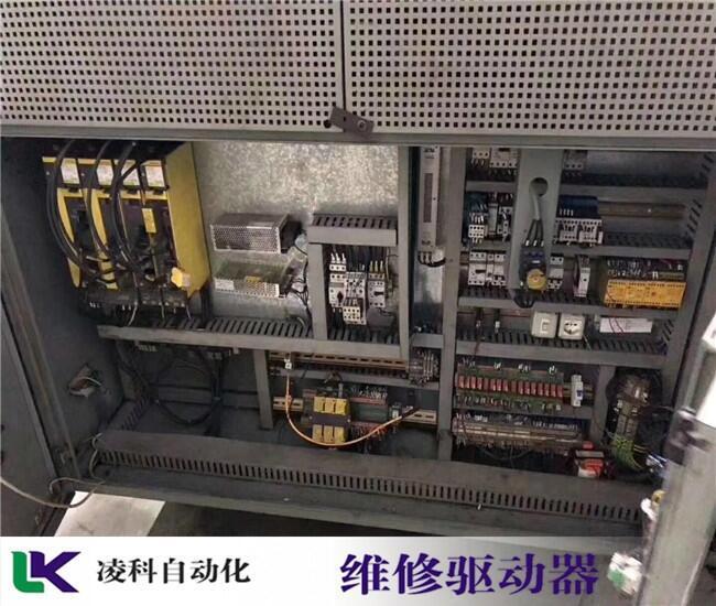 SGD7S-590A00A002驱动器维修主板故障