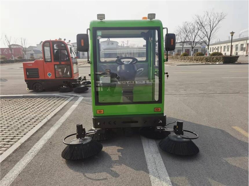 全封闭驾驶式扫地车 新能源清扫车 扫路车销售