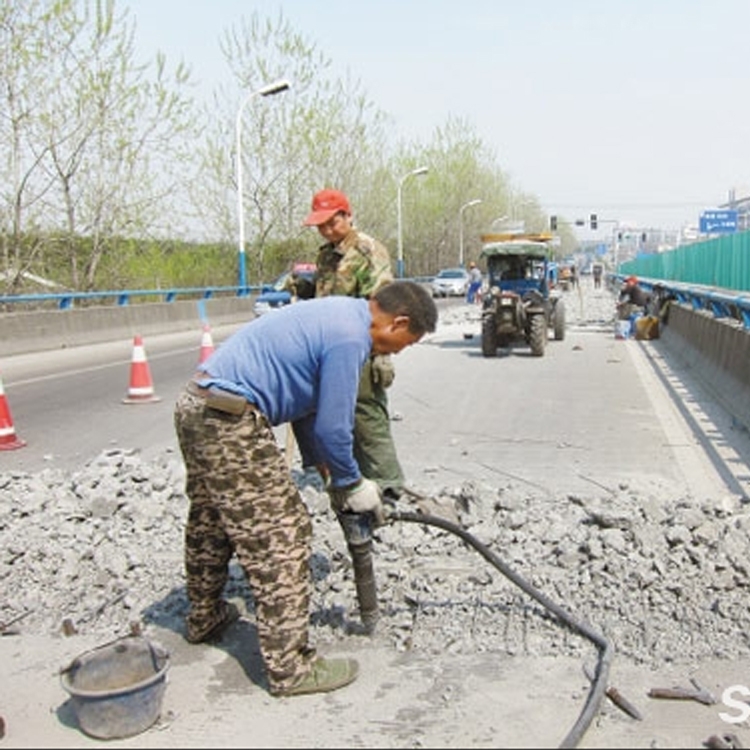 河北圣思恩廠家  混凝土快速道路修補(bǔ)砂漿 道路薄層修復(fù)材料