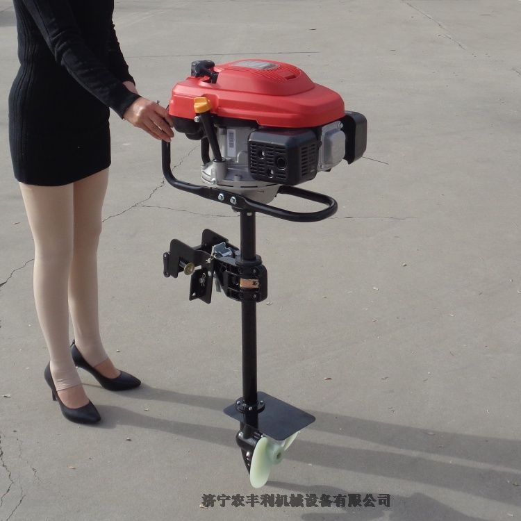 呼倫貝爾小型船掛機(jī)船用汽油掛槳機(jī)船尾機(jī)廠家