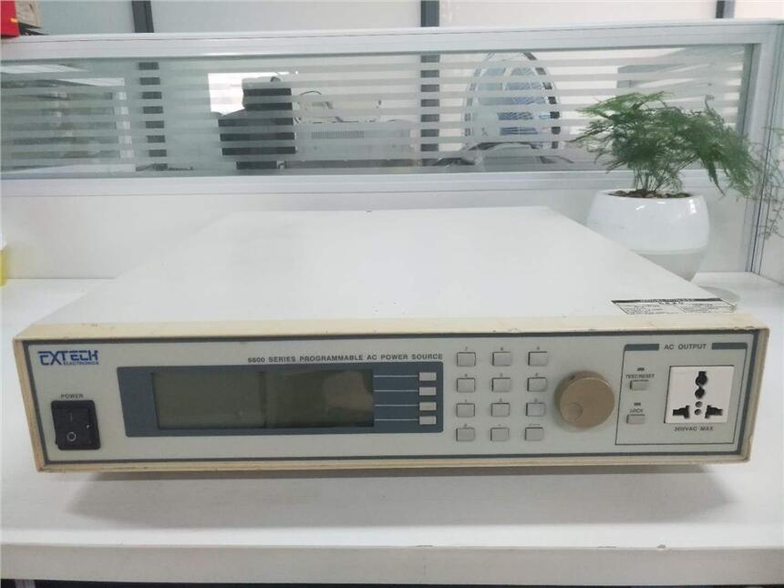 华仪 / Extech6620 输出容量 : 500VA - 4KVA