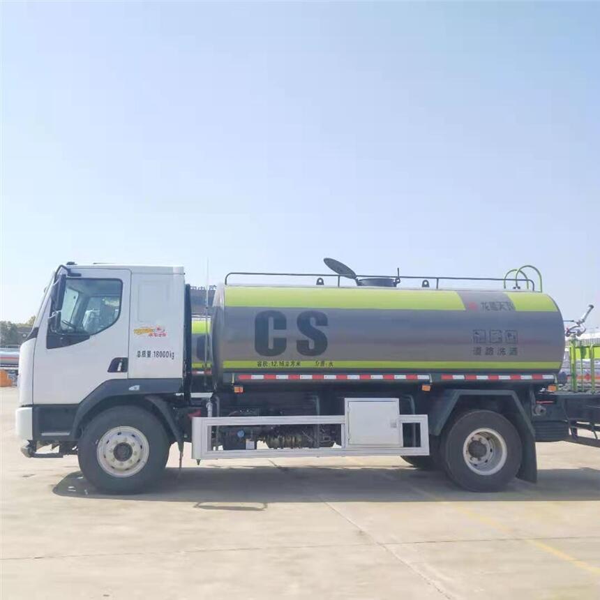 东风柳汽L3洒水车 乘龙L3洒水车凭实力出众 洒水车