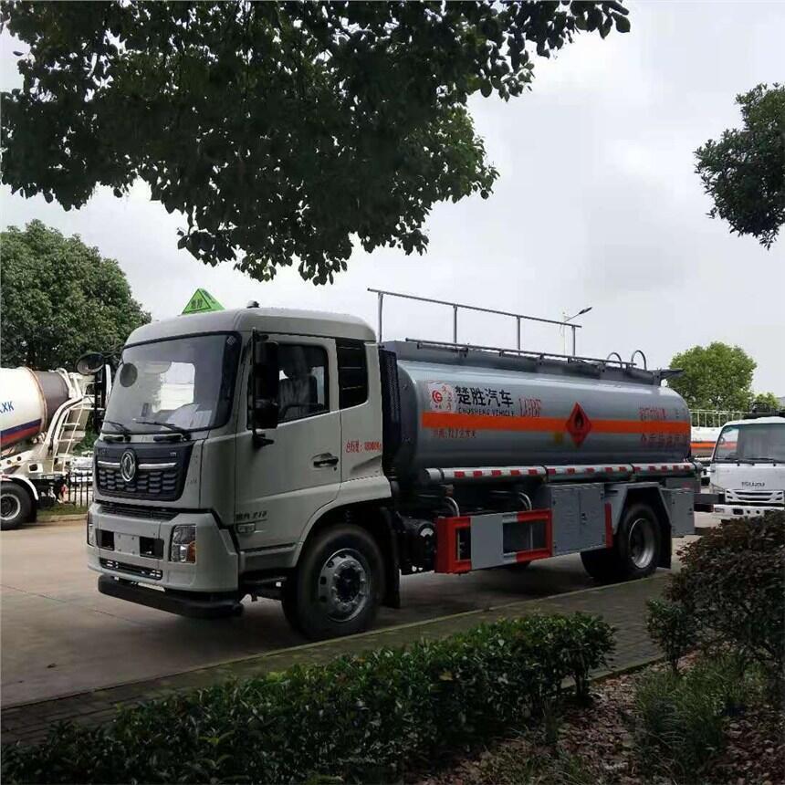 东风油罐车- 底价买车- 东风福瑞卡国五口碑