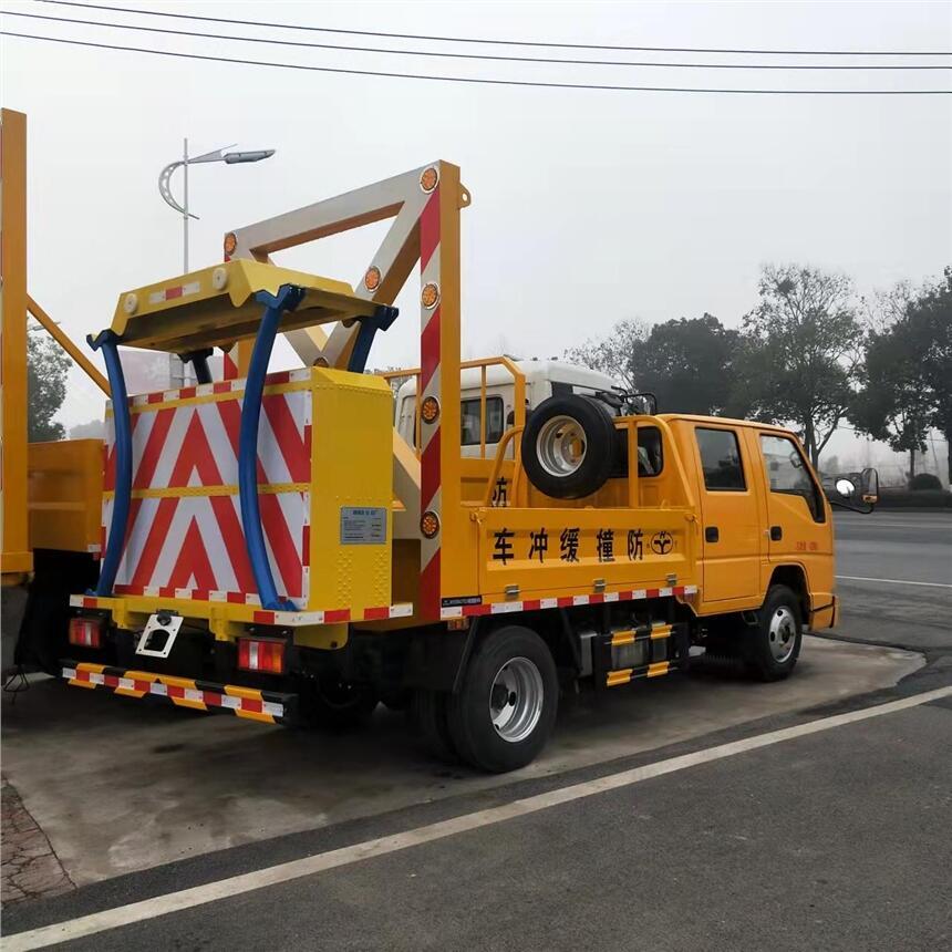 江鈴藍(lán)牌防撞車 小型道路避撞車配置