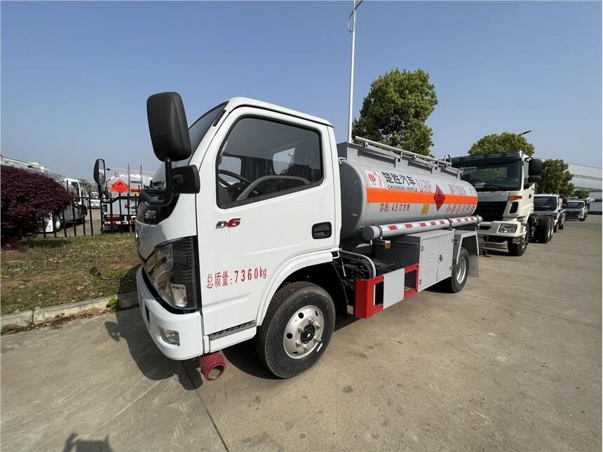 东风多利卡小加油车 采购油罐车 2022已更新(今日/资讯)
2022已更新(今日/推荐)