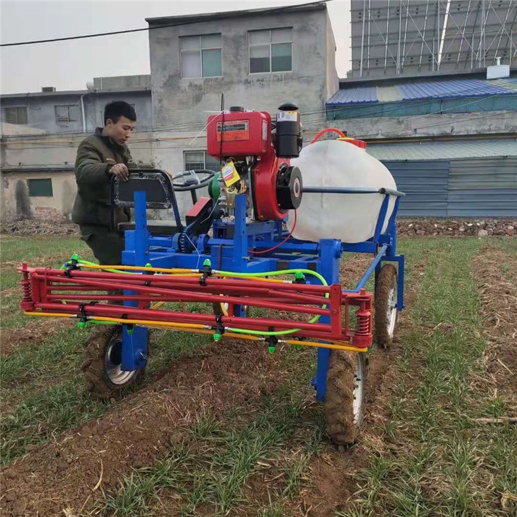 興安盟 自走四輪農(nóng)作物打藥機(jī) 四輪折疊桿黃豆打藥機(jī)