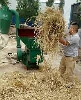 自进料锤片粉草机 地瓜秧自动进料粉碎机