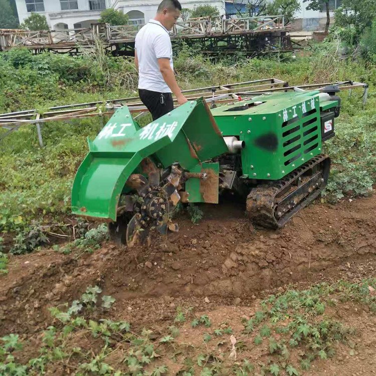 天津自走式開溝機(jī)履帶式果園開溝機(jī)