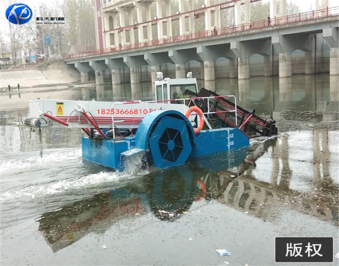 水葫蘆收割清理機(jī)械 水下打撈水草設(shè)備 水面保潔打撈垃圾船