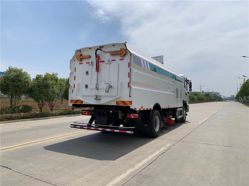 張掖國六道路清掃車生產(chǎn)廠家