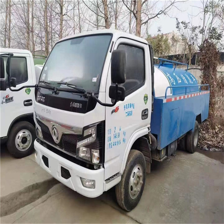 門頭溝藍(lán)牌多功能吸糞車市場報價