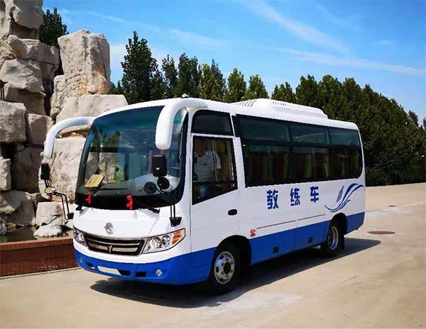 齊魯牌BWC5060XLHJL型教練車(chē)