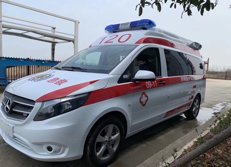 奔馳 Vito（新威霆）高頂監(jiān)護型負壓救護車