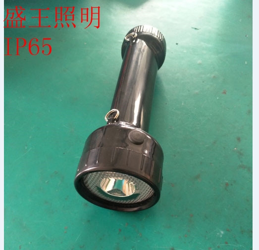 免維護(hù)LED強(qiáng)光電筒ZW7610