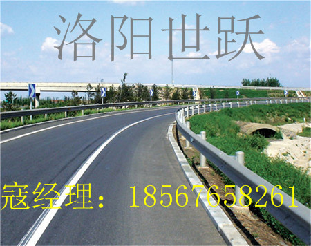 陜西延川高速公路防撞波形護(hù)欄廠家 鄉(xiāng)村道路護(hù)欄