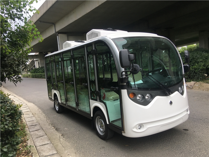 全封閉電動觀光車廠家