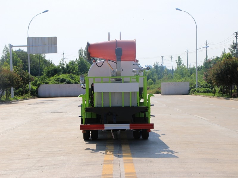 多功能抑尘车报价东风雾炮车