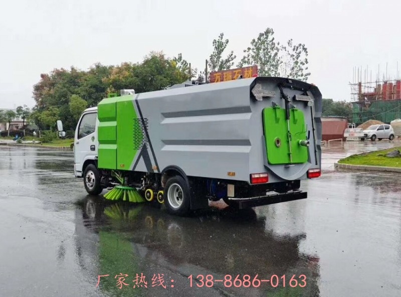 天錦馬路清掃車電動小型掃路車廠家生產(chǎn)廠家