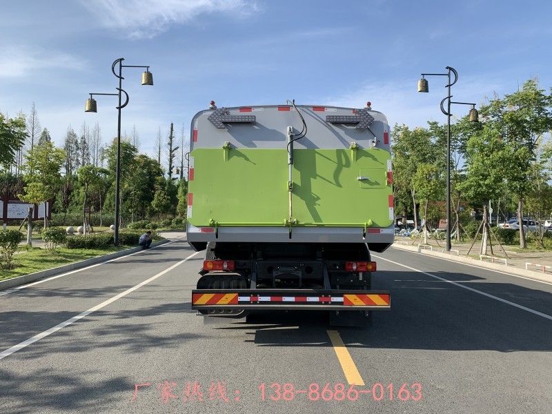 馬路清掃車價格江淮掃路車廠家生產(chǎn)廠家