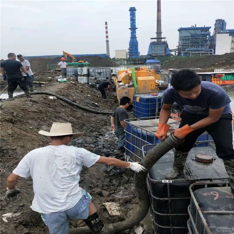 常州钟楼区管道修复
小区化粪池清理
