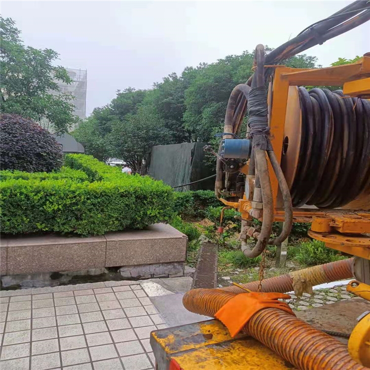 鎮(zhèn)江下水道清淤 高壓清洗管道服務電話