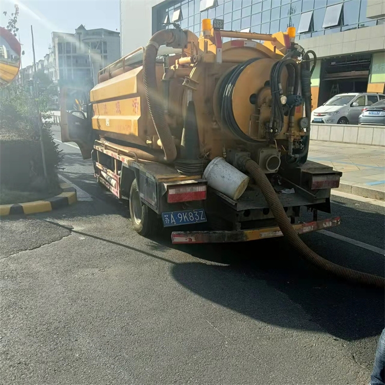 溫州龍灣區(qū)清理污水池 抽污水 專車抽糞 糞車清理