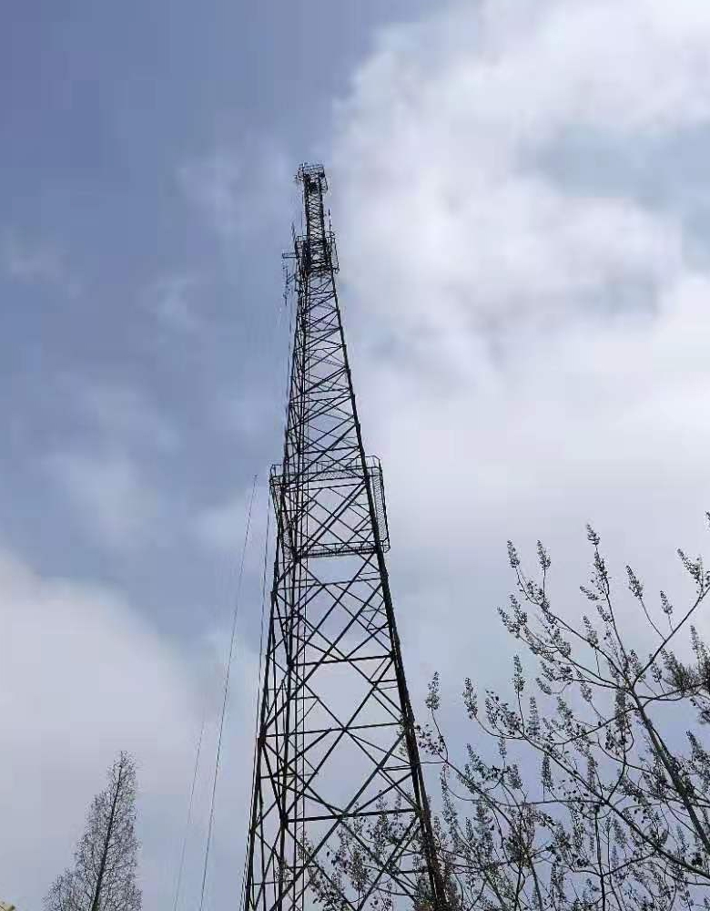 樂山電視塔除銹防腐高空施工