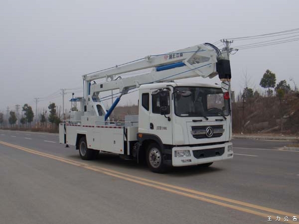 廠家直銷高空車登高車東風(fēng)D9高空作業(yè)車22米