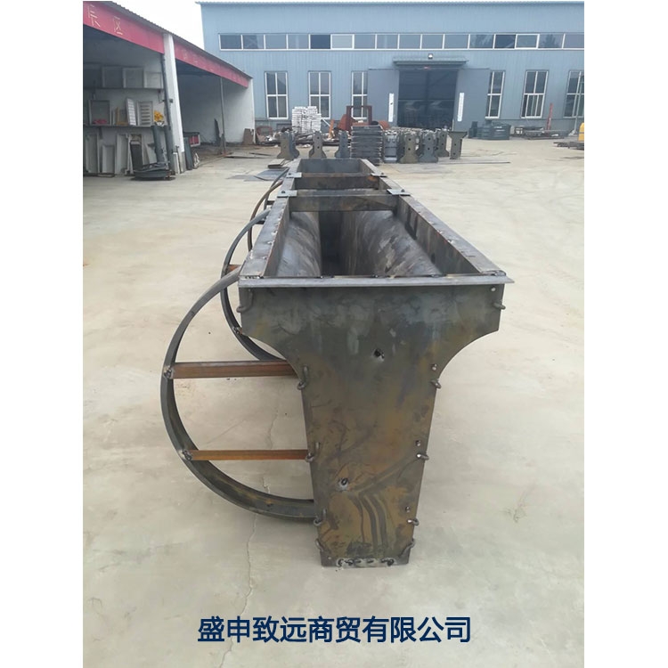 高铁隔离墩钢模具交通水泥隔离墩模具交通隔离带模具加工