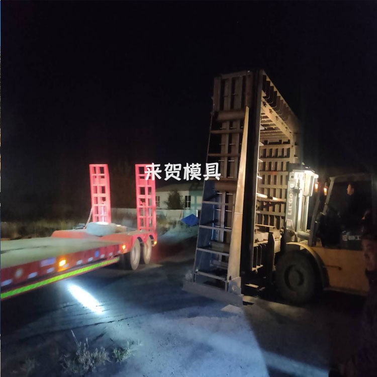 雨水箱涵模具廠 城市綜合管廊模具 立式地下綜合管廊模具 來賀 設(shè)計