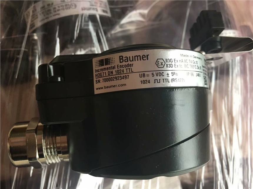 Baumer堡盟编码器HOG71 DN 1024 TTL