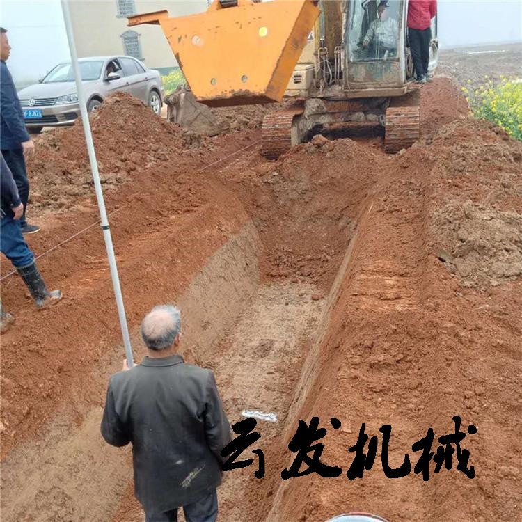 云發(fā)渠道成型機 渠道一次成型機 渠道現澆機